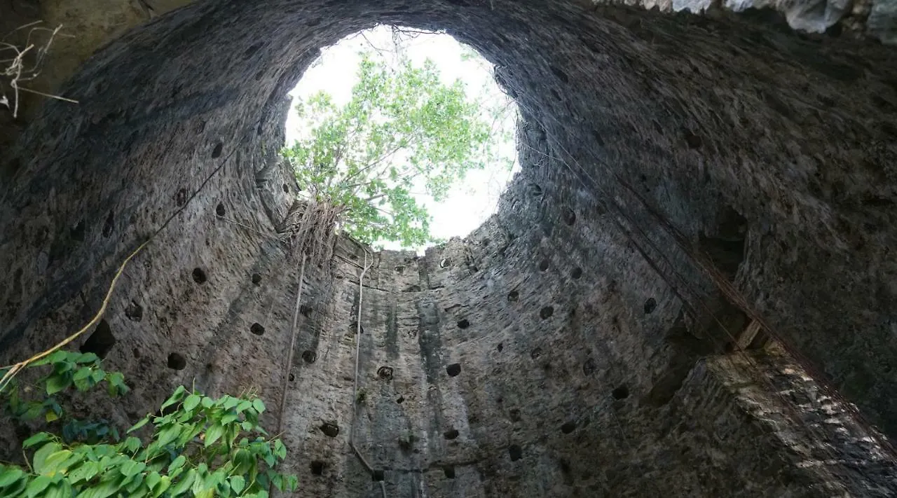 Green Castle Eco Hotel - East Of Ocho Rios And North Kingston Robins Bay Domek letniskowy